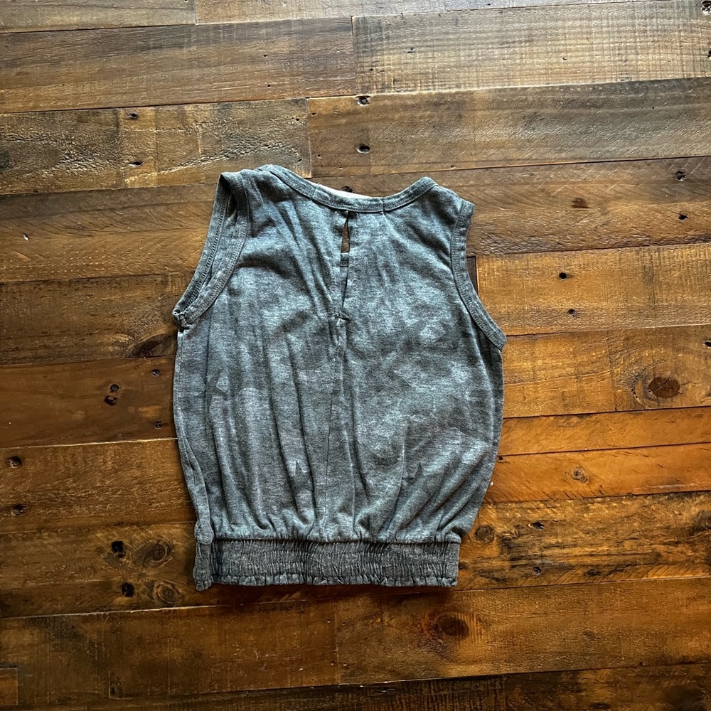camo tank